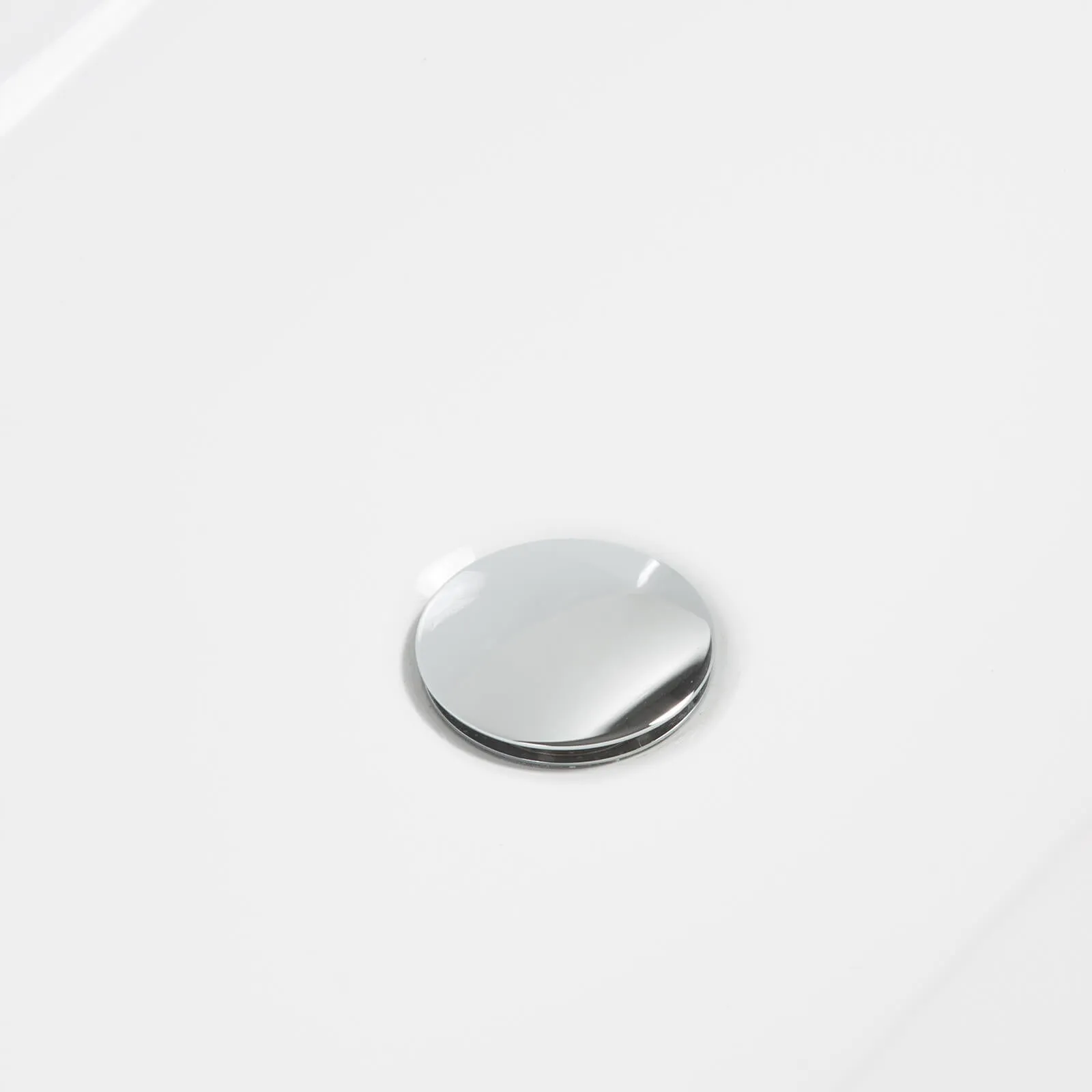59" Acrylic Soaking Tub with Brushed Nickel Overflow