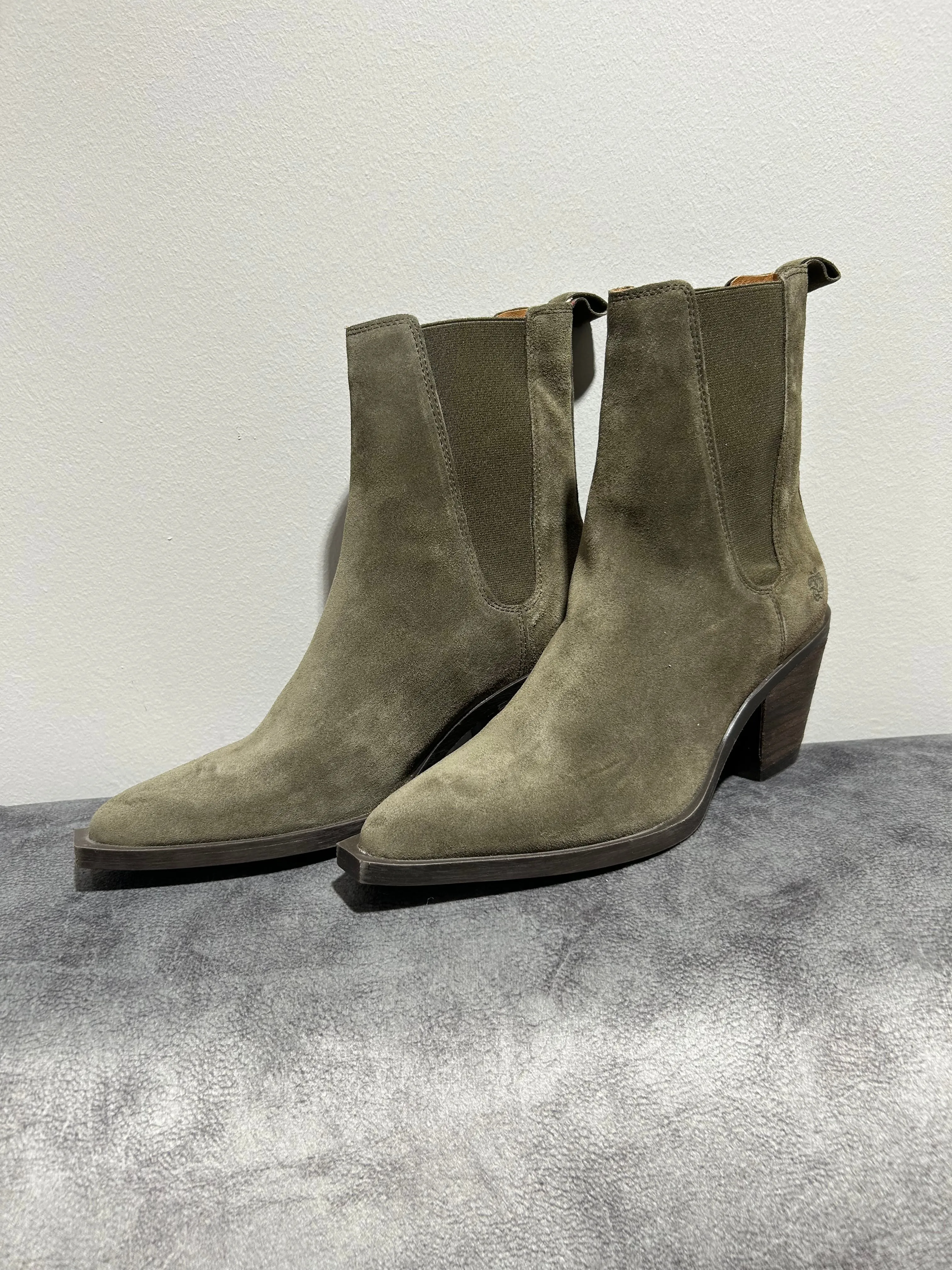 APPLE OF EDEN Khaki Boots