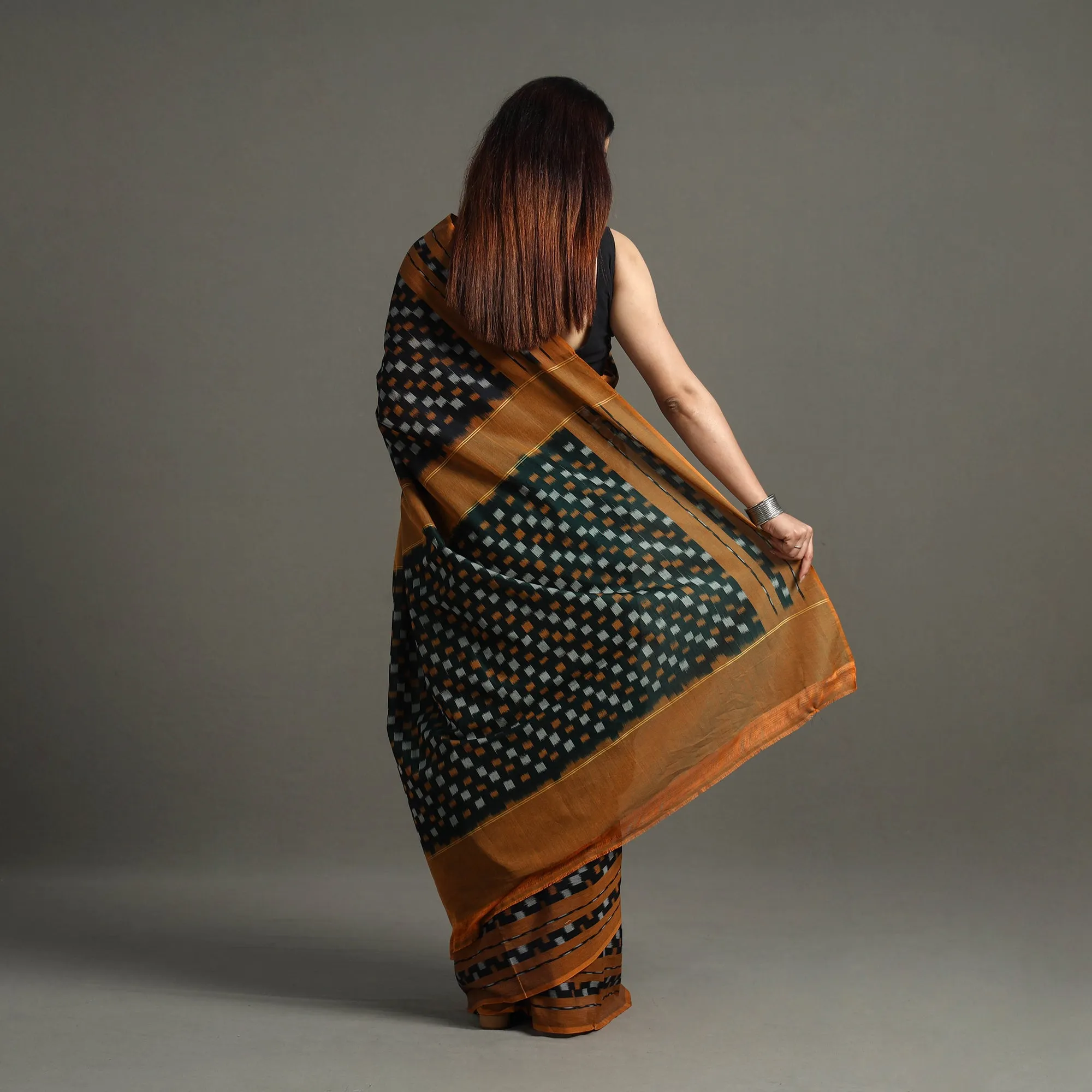 Black - Mercerised Cotton Pochampally Ikat Saree 12