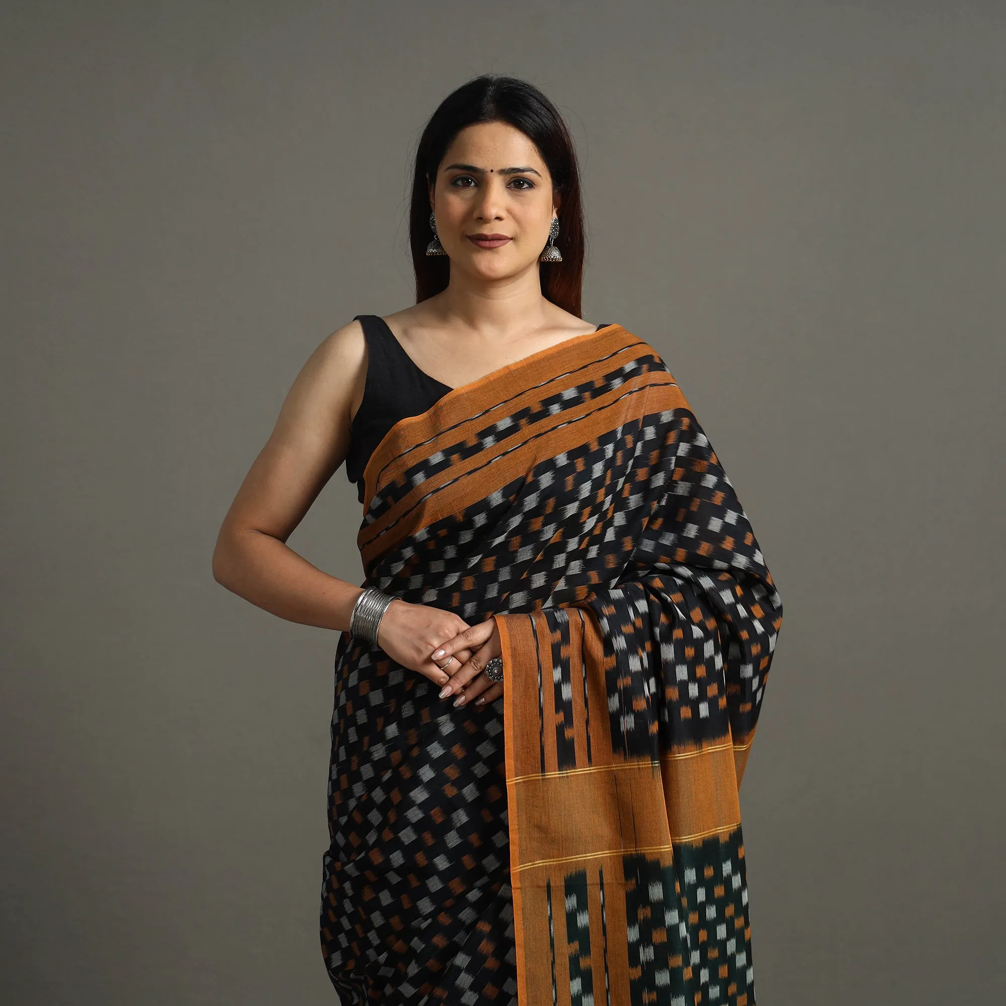 Black - Mercerised Cotton Pochampally Ikat Saree 12