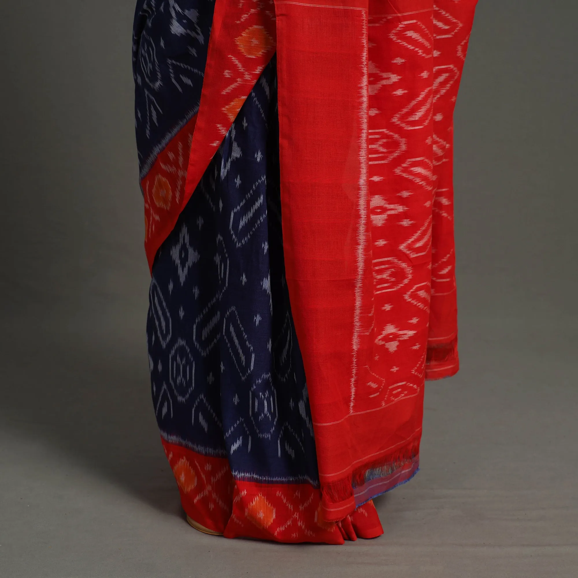 Blue - Mercerised Cotton Handloom Pochampally Ikat Saree 32