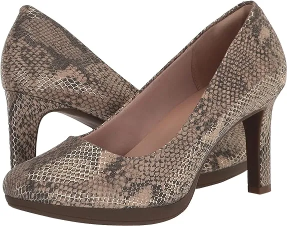 Clarks Women's Ambyr Joy Pump, Beige Metallic Textile