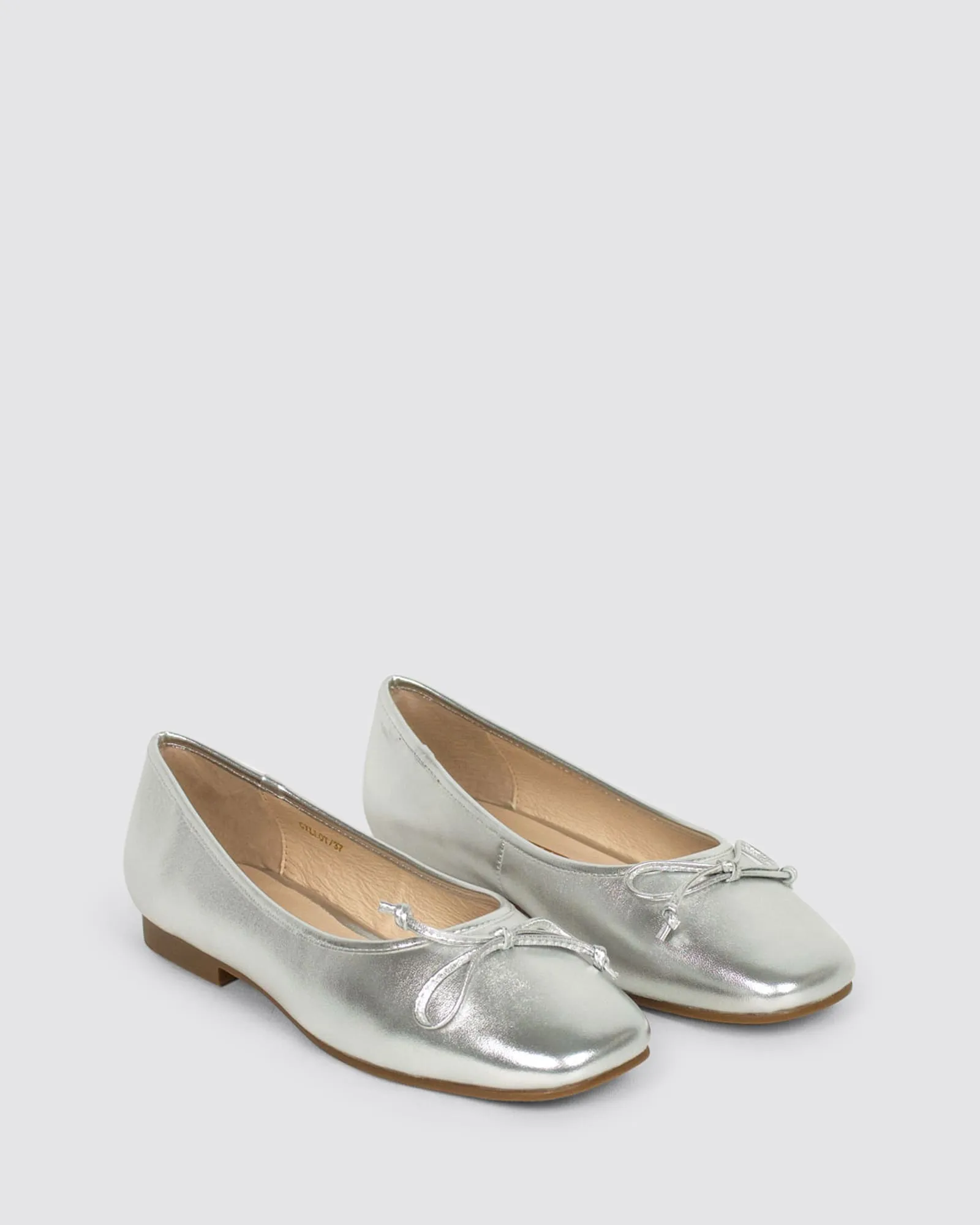 GILLOT BALLET FLAT SILVER LEATHER