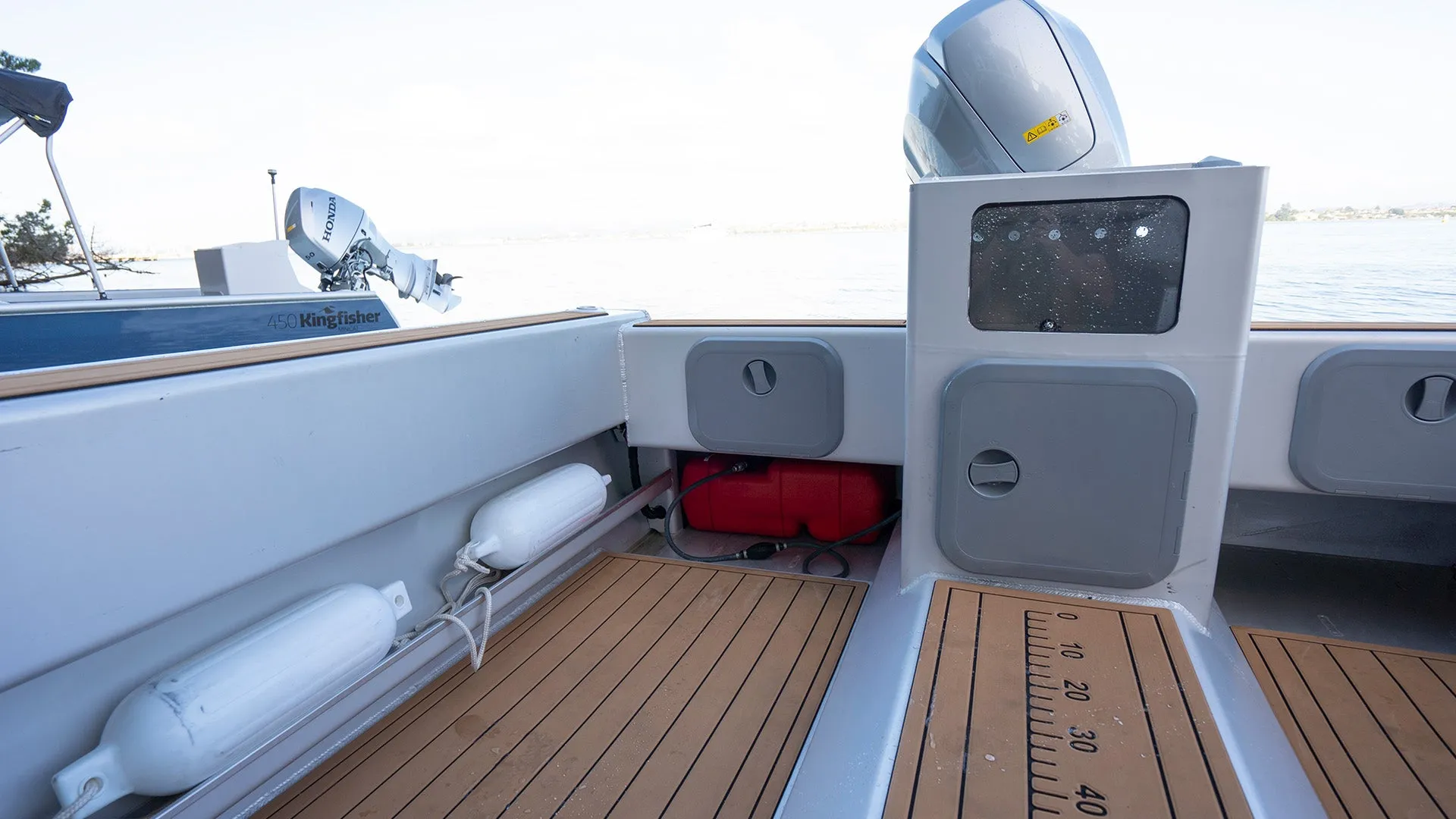 Kingfisher 510 - Centre Console and Cuddy Cab