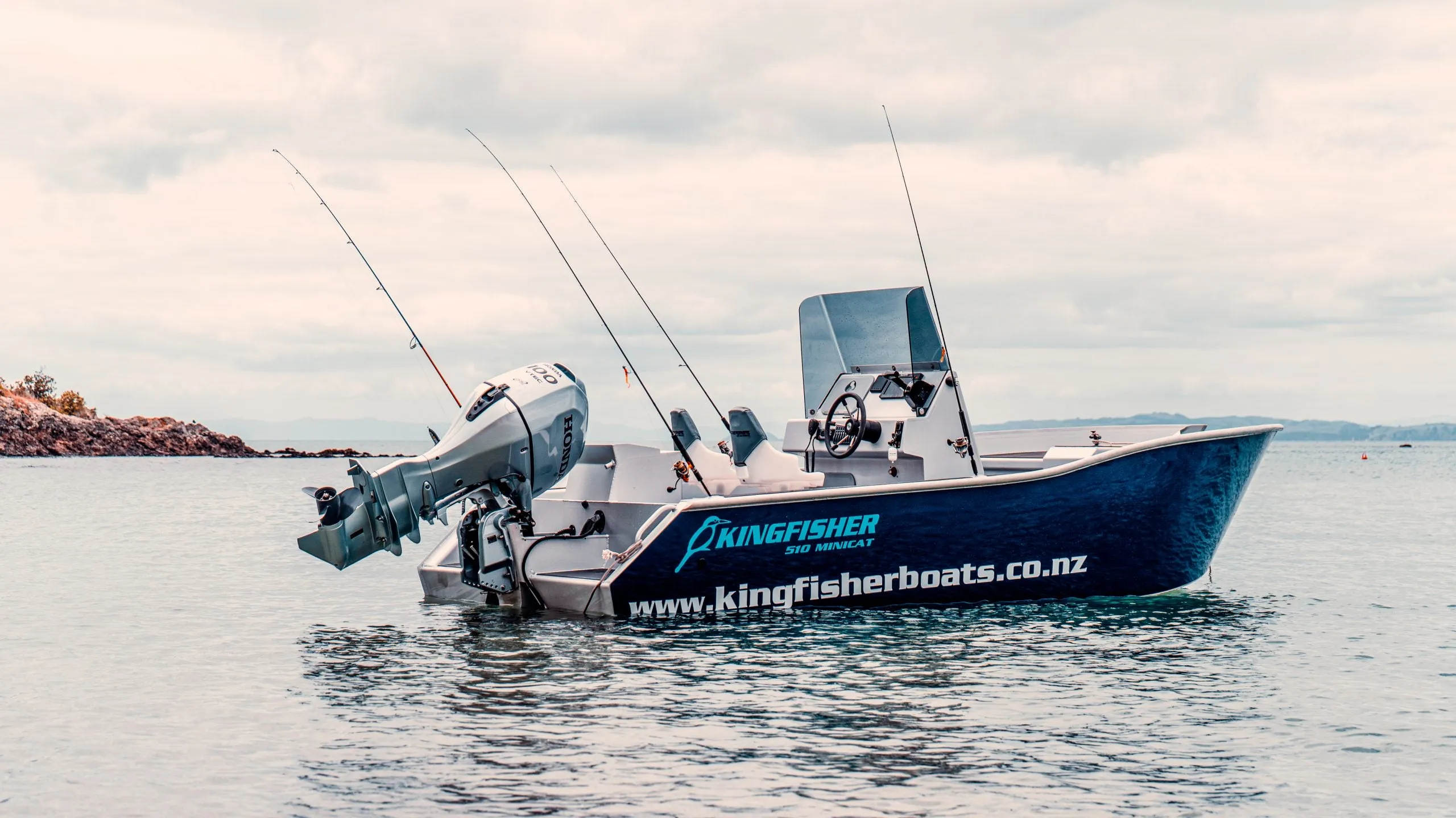 Kingfisher 510 - Centre Console and Cuddy Cab