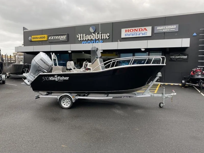 Kingfisher 510 - Centre Console and Cuddy Cab