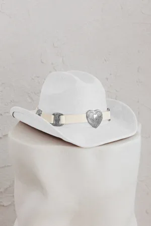 Longhorn Heart Decoration Cowboy Hat Ivory