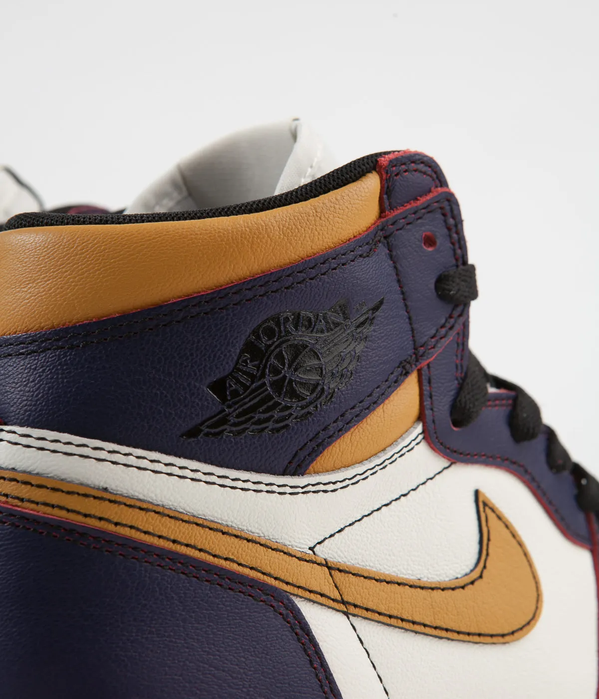 Nike SB Air Jordan 1 OG Defiant Shoes - Court Purple / Black - Sail - University Gold
