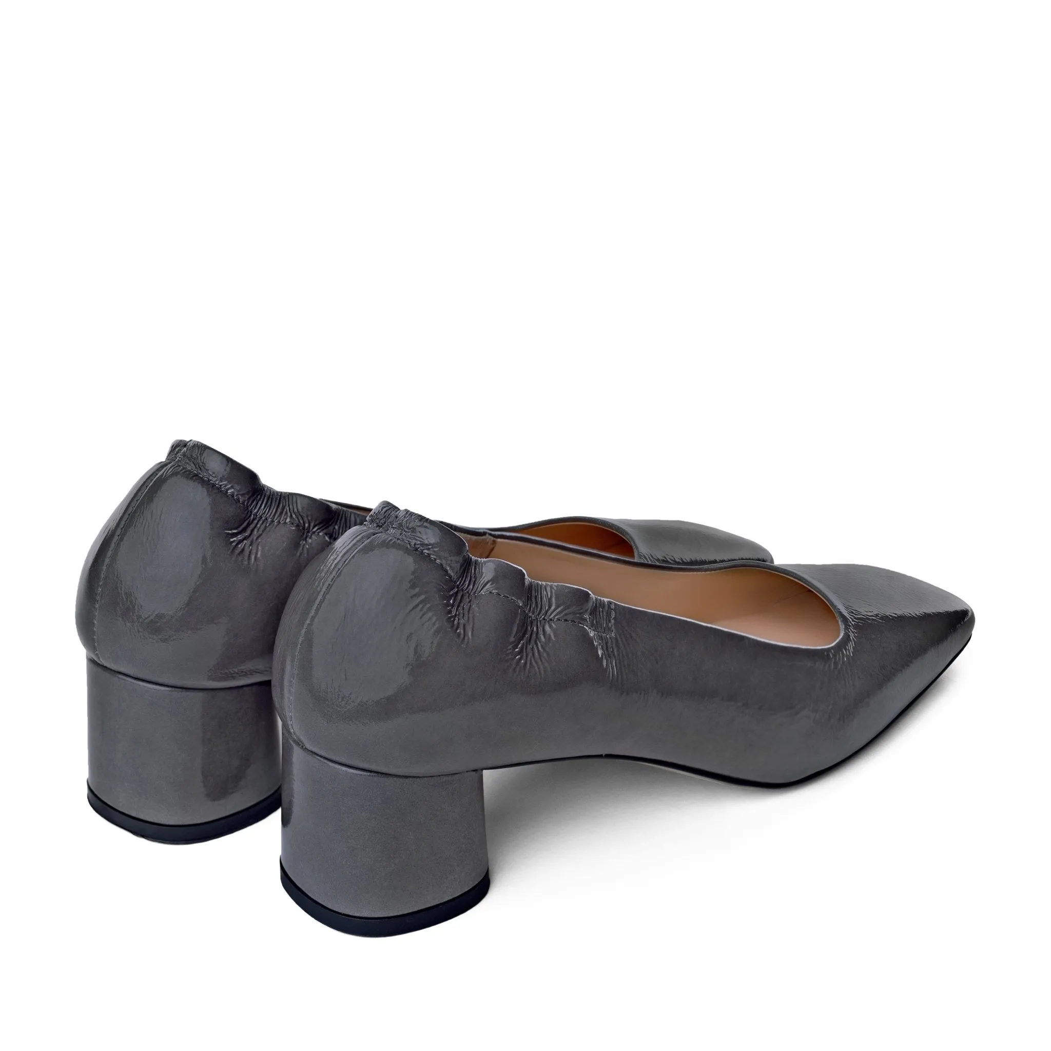 Nyoko Grey Soft Naplak Pumps