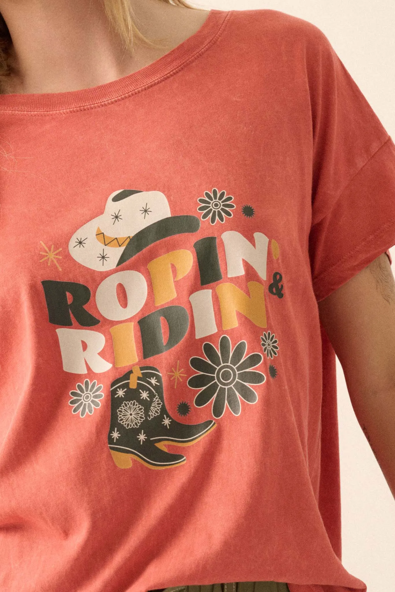 Ropin' & Ridin' Vintage-Wash Western Graphic Tee